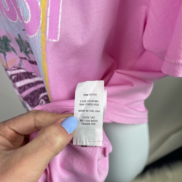 Show Me Your Mumu Travis Graphic Tee “Going West Coast” Pink Small Medium - Picture 3 of 6